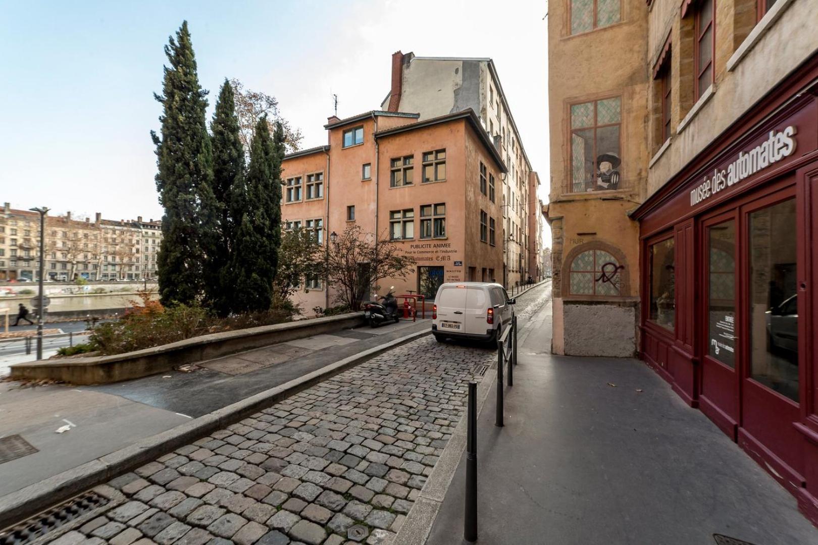 L'Ethnic Ambience - Superbe Appartement Tout Confort Au Coeur Du Vieux Lyon Dış mekan fotoğraf